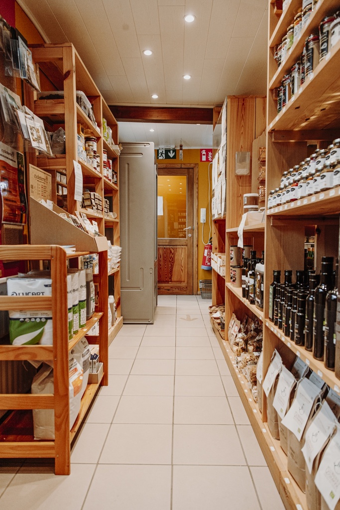 <FileStorage: 'MARIEEMOREJ2021 - Le Comptoir du Loup-47.jpg' ('image/jpeg')>